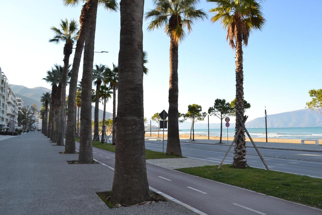 Seaview Penthouse 2 Bedrooms Apartment & Box Garage Vlorë 外观 照片