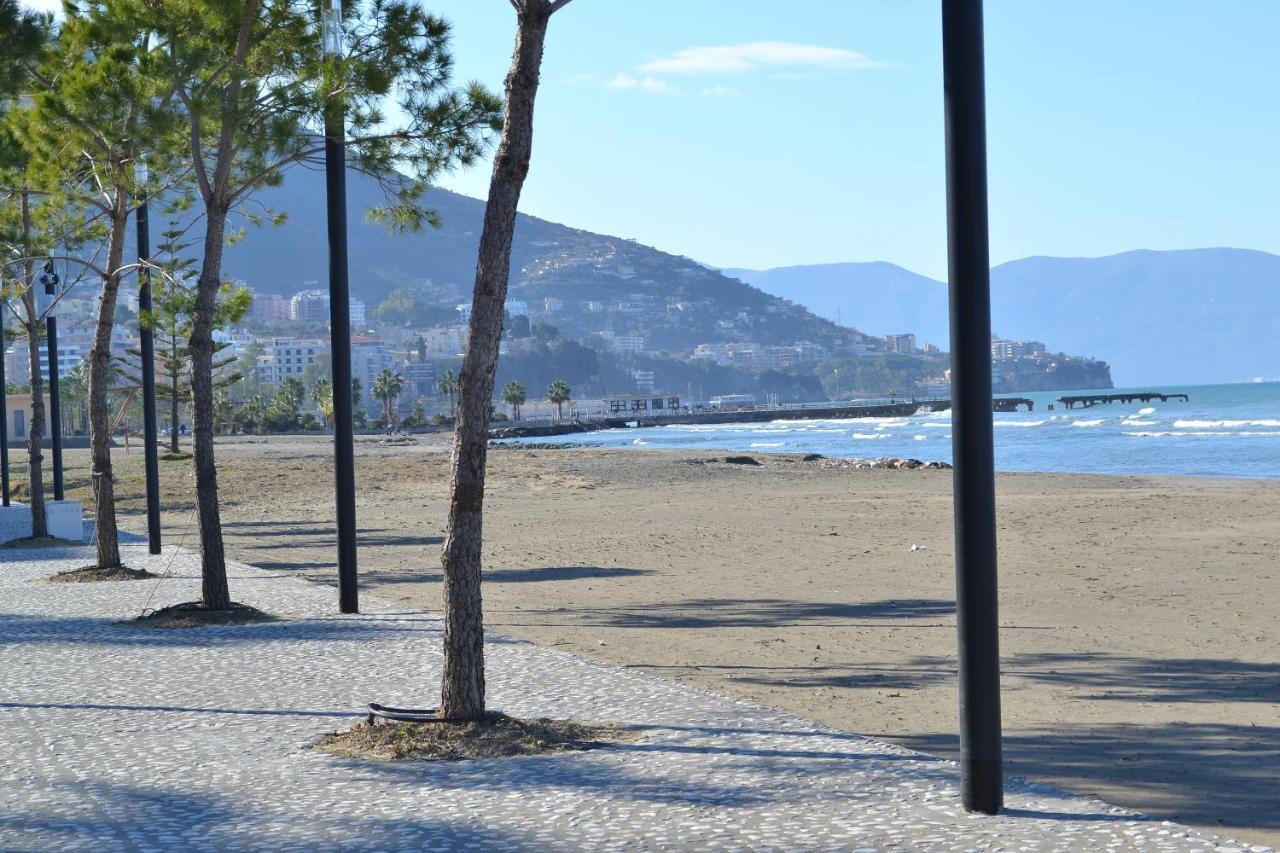 Seaview Penthouse 2 Bedrooms Apartment & Box Garage Vlorë 外观 照片