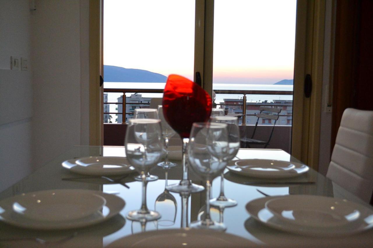 Seaview Penthouse 2 Bedrooms Apartment & Box Garage Vlorë 外观 照片